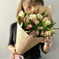 Букет из нежной альстромерии