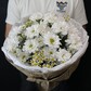 Букет ромашковидных хризантем «Полянка»