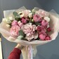 Букетик с французскими розами и кустовыми пионовидными