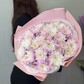 Нежный букет кустовых хризантем