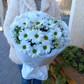 Букет из ромашковой хризантемы