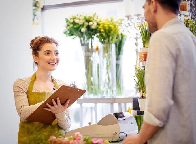 Флористы предлагают букеты