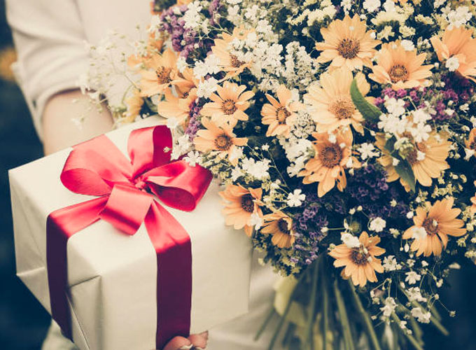 Флористы предлагают букеты